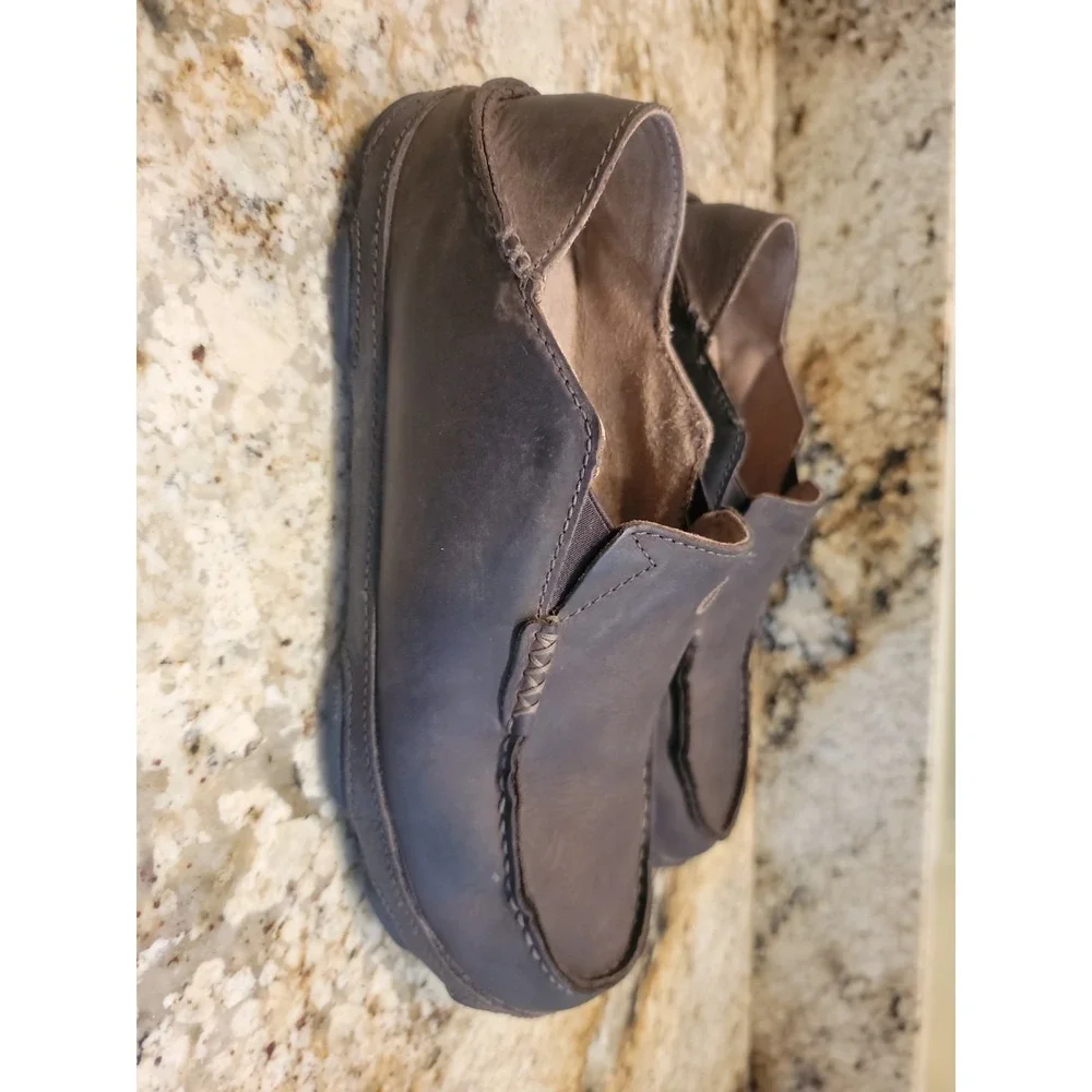 Olukai Moloa  Brown burnished Leather Slip on Loafers Mens sz 10